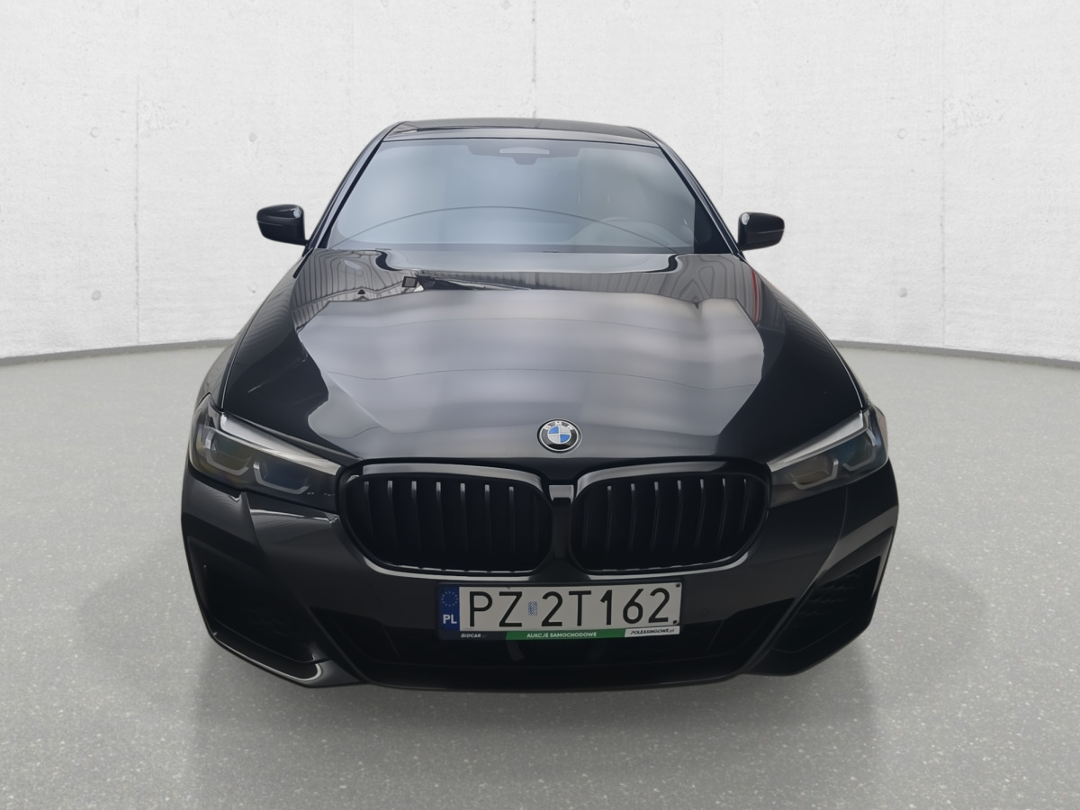 BMW 530D XDRIVE SEDAN - Седан: фото 4 BMW 530D XDRIVE SEDAN - Седан: фото 4