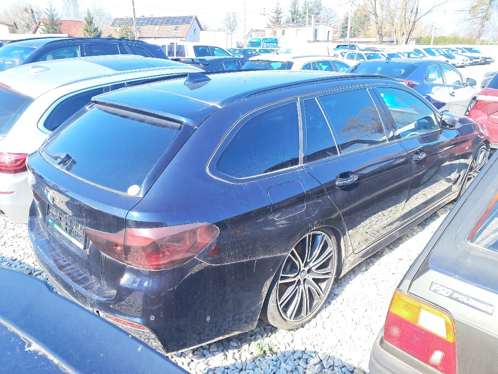 BMW M550D XDRIVE KOMBI - Легковой автомобиль: фото 3 BMW M550D XDRIVE KOMBI - Легковой автомобиль: фото 3