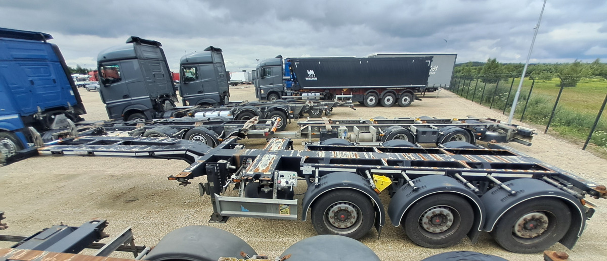 D-TEC FLEXITRAILER POD KONTENERY - Прицеп-контейнеровоз/ Сменный кузов: фото 5 D-TEC FLEXITRAILER POD KONTENERY - Прицеп-контейнеровоз/ Сменный кузов: фото 5