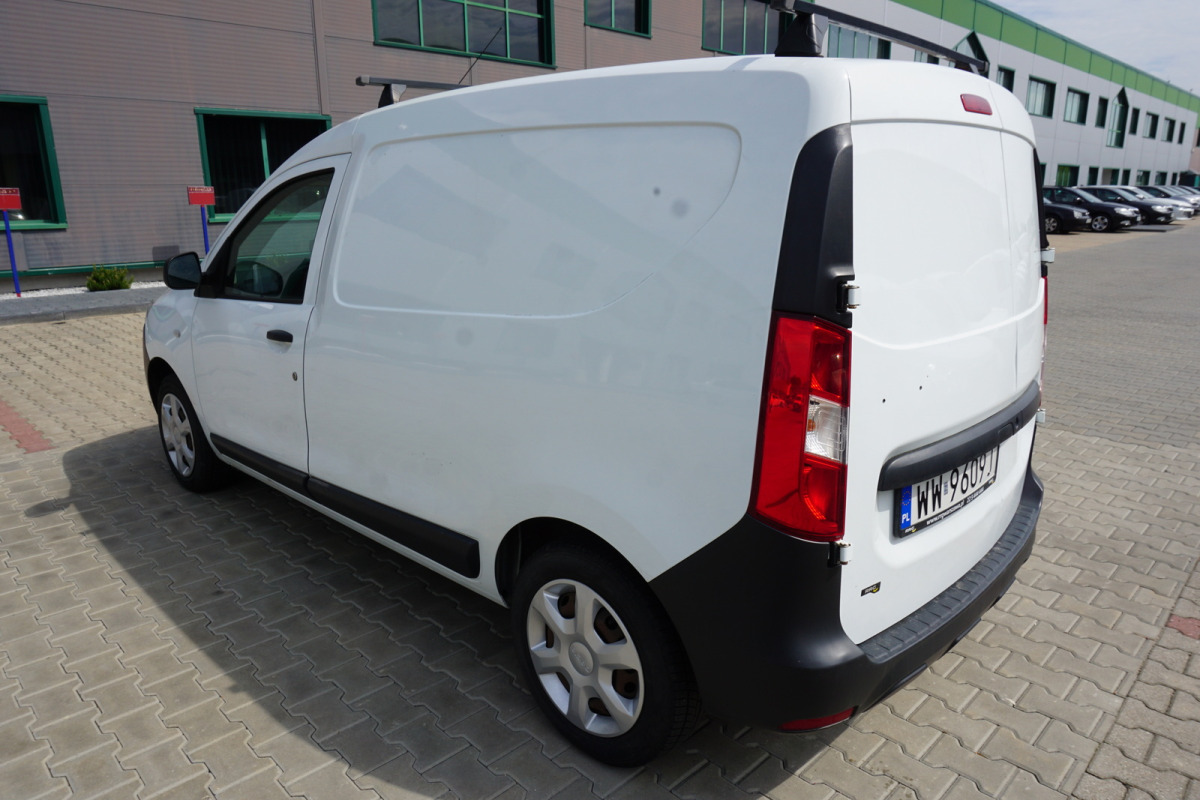 DACIA DOKKER FURGON BLASZAK - Цельнометаллический фургон: фото 4 DACIA DOKKER FURGON BLASZAK - Цельнометаллический фургон: фото 4