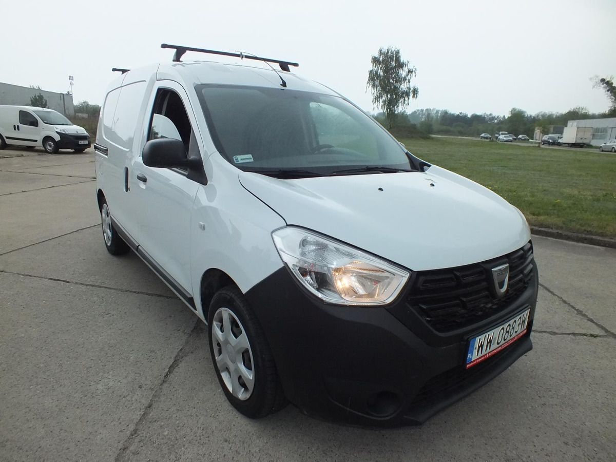DACIA DOKKER FURGON BLASZAK - Цельнометаллический фургон: фото 1 DACIA DOKKER FURGON BLASZAK - Цельнометаллический фургон: фото 1