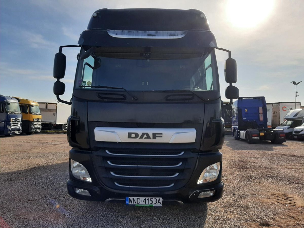 DAF CF 320 FA/ZSP SOLÓWKA - Тентованный грузовик: фото 3 DAF CF 320 FA/ZSP SOLÓWKA - Тентованный грузовик: фото 3