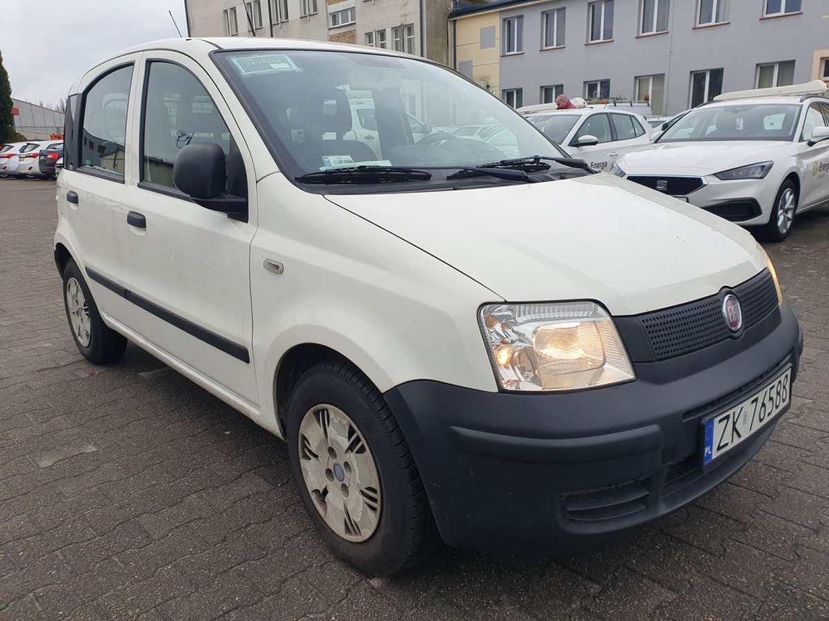 FIAT PANDA HATCHBACK - Хэтчбек: фото 1 FIAT PANDA HATCHBACK - Хэтчбек: фото 1