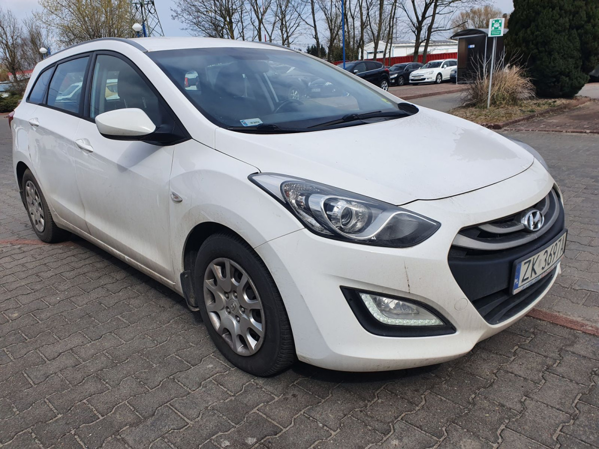 Легковой автомобиль HYUNDAI I30 KOMBI: фото 1