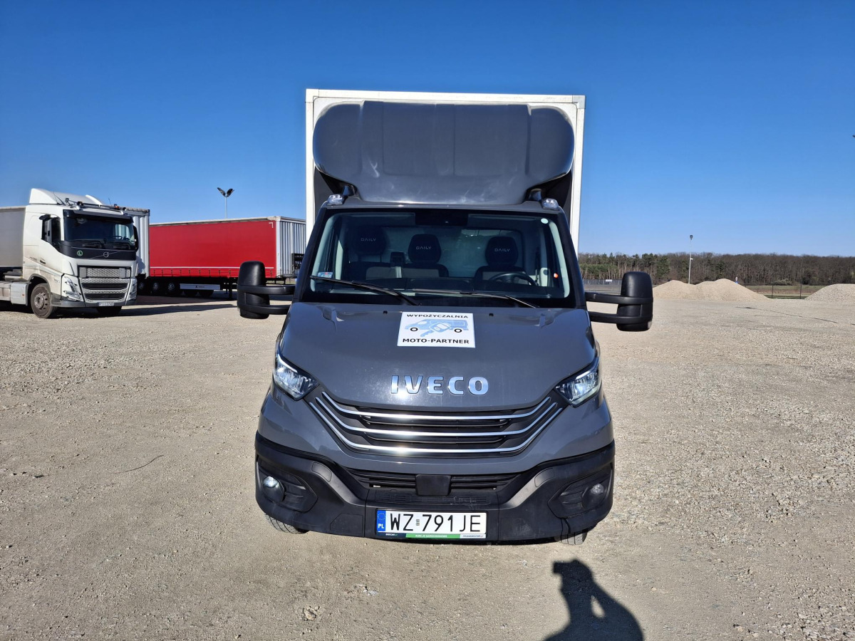 IVECO DAILY 50C18 KONTENER Z WINDĄ - Грузовик с закрытым кузовом: фото 3 IVECO DAILY 50C18 KONTENER Z WINDĄ - Грузовик с закрытым кузовом: фото 3