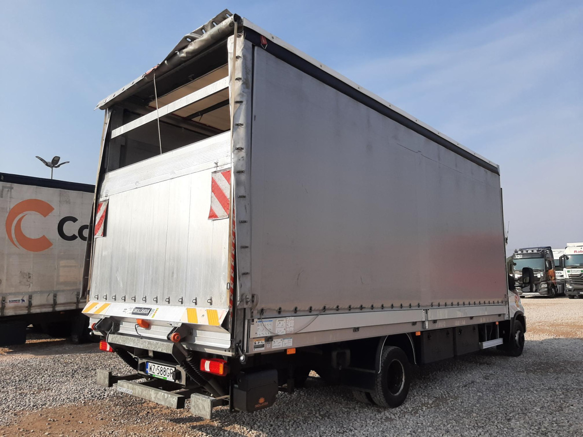 IVECO/JUSAM STANISŁAWJURKOWSKI 70C18/JU06 PLANDEKA Z WINDĄ - Тентованный фургон: фото 5 IVECO/JUSAM STANISŁAWJURKOWSKI 70C18/JU06 PLANDEKA Z WINDĄ - Тентованный фургон: фото 5