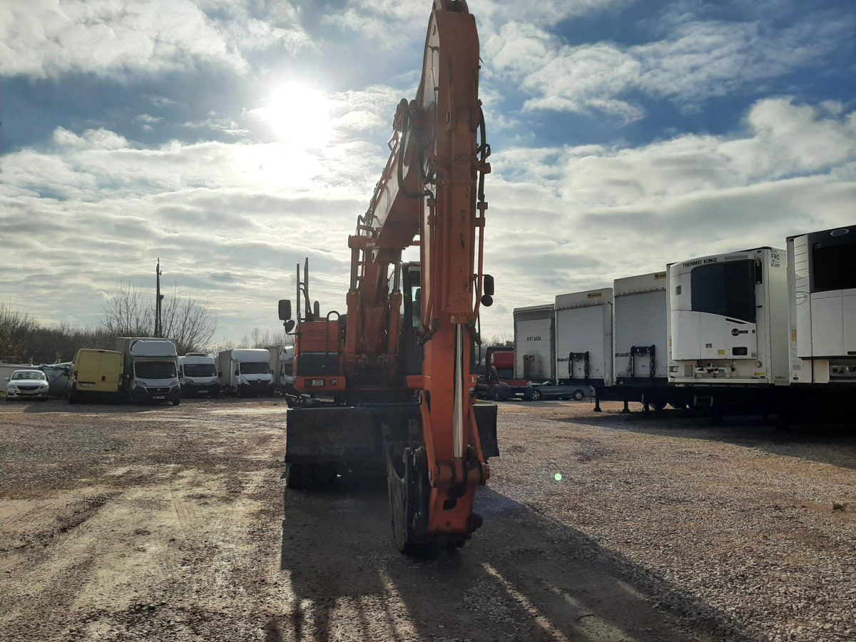 Koparka kołowa Doosan DX190W-3 2014 - 9261 mtg - silnik sprawny - Колёсный экскаватор: фото 3 Koparka kołowa Doosan DX190W-3 2014 - 9261 mtg - silnik sprawny - Колёсный экскаватор: фото 3