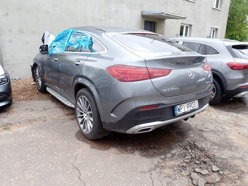 MERCEDES BENZ GLE SEDAN - Седан: фото 4 MERCEDES BENZ GLE SEDAN - Седан: фото 4