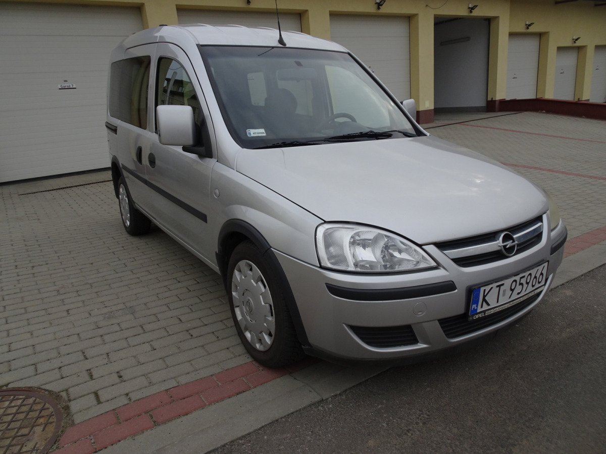 OPEL COMBO MINIVAN - Легковой автомобиль: фото 1 OPEL COMBO MINIVAN - Легковой автомобиль: фото 1