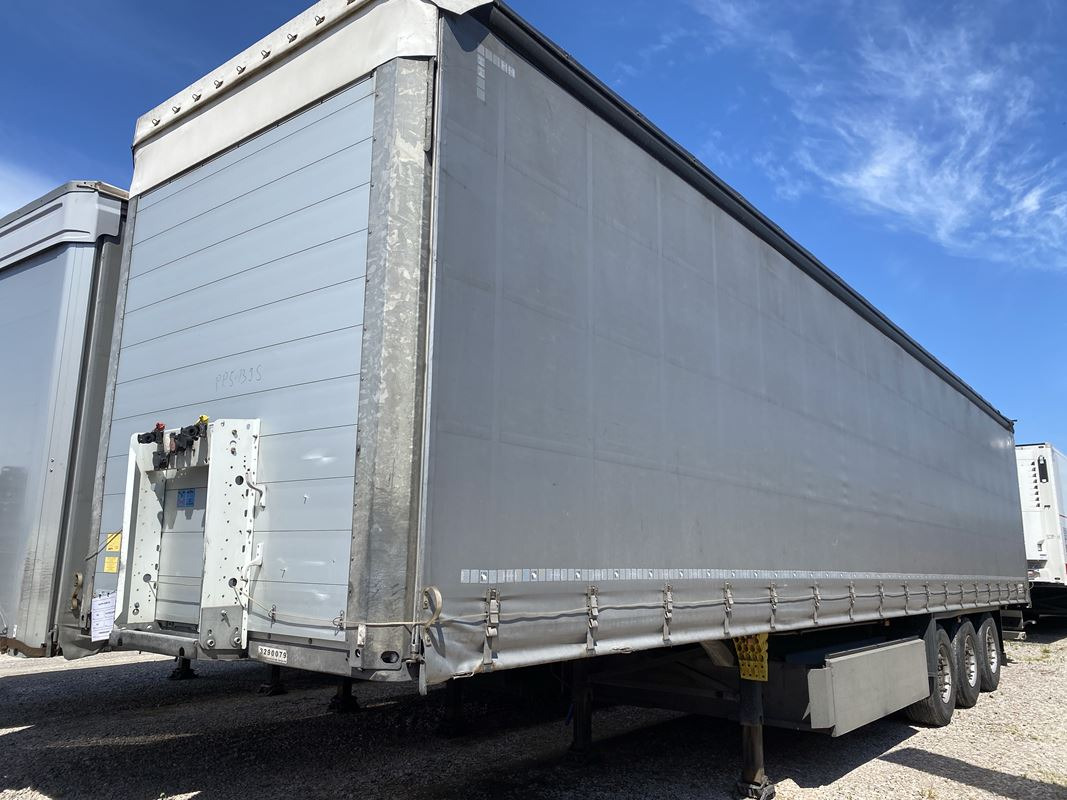 SCHMITZ CARGOBULL SCB S3T FIRANA - Тентованный прицеп: фото 1 SCHMITZ CARGOBULL SCB S3T FIRANA - Тентованный прицеп: фото 1