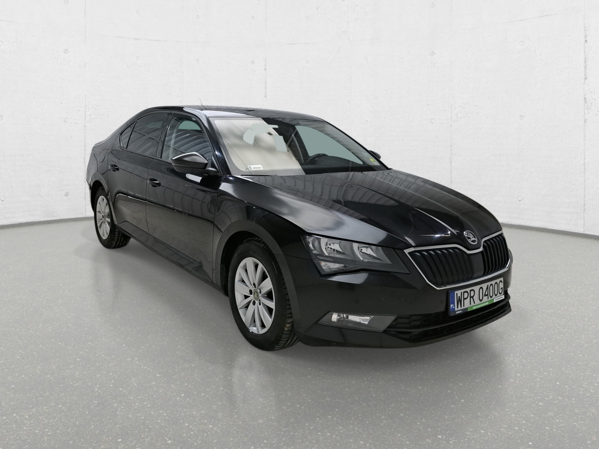 SKODA SUPERB SEDAN - Седан: фото 1 SKODA SUPERB SEDAN - Седан: фото 1