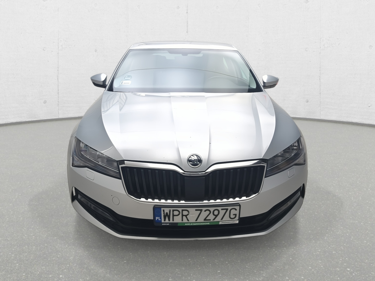 SKODA SUPERB SEDAN - Седан: фото 3 SKODA SUPERB SEDAN - Седан: фото 3