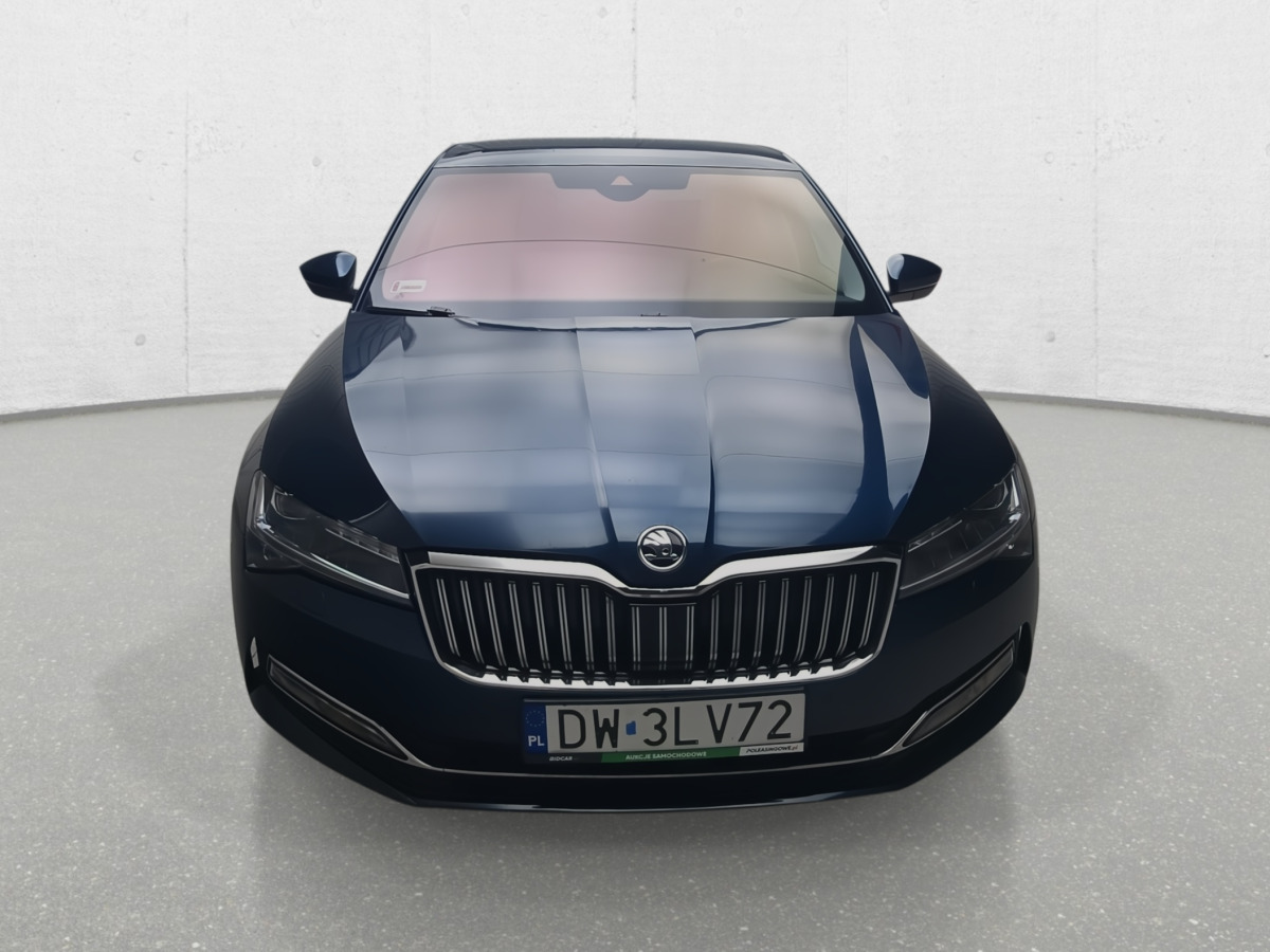 SKODA SUPERB SEDAN - Седан: фото 4 SKODA SUPERB SEDAN - Седан: фото 4