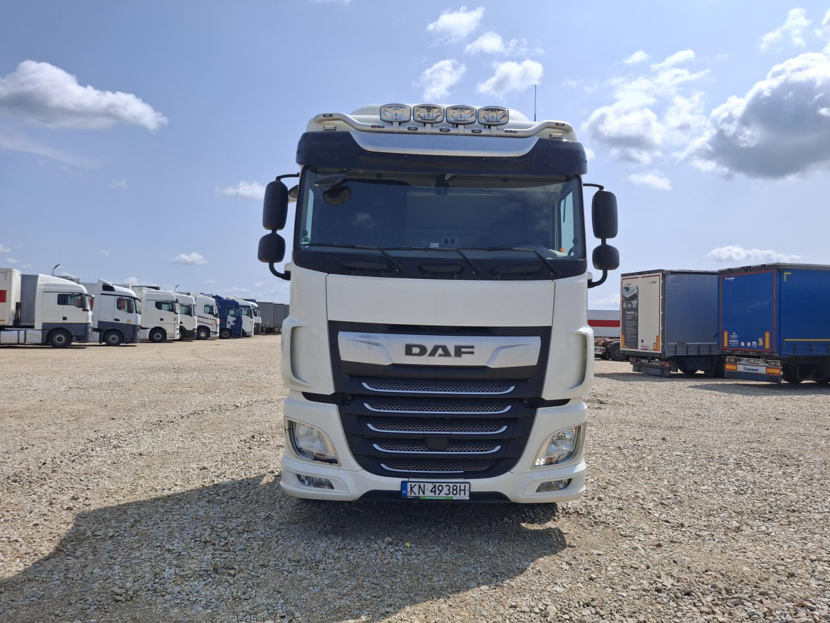 DAF XF 450 FT CIĄGNIK SIODŁOWY - Тягач: фото 3 DAF XF 450 FT CIĄGNIK SIODŁOWY - Тягач: фото 3