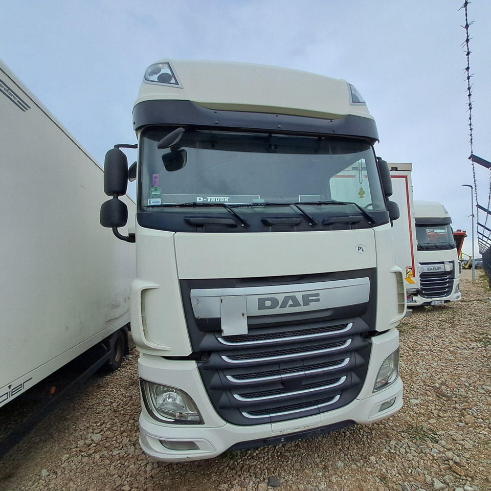 DAF XF 460 FT CIĄGNIK SIODŁOWY - Тягач: фото 2 DAF XF 460 FT CIĄGNIK SIODŁOWY - Тягач: фото 2