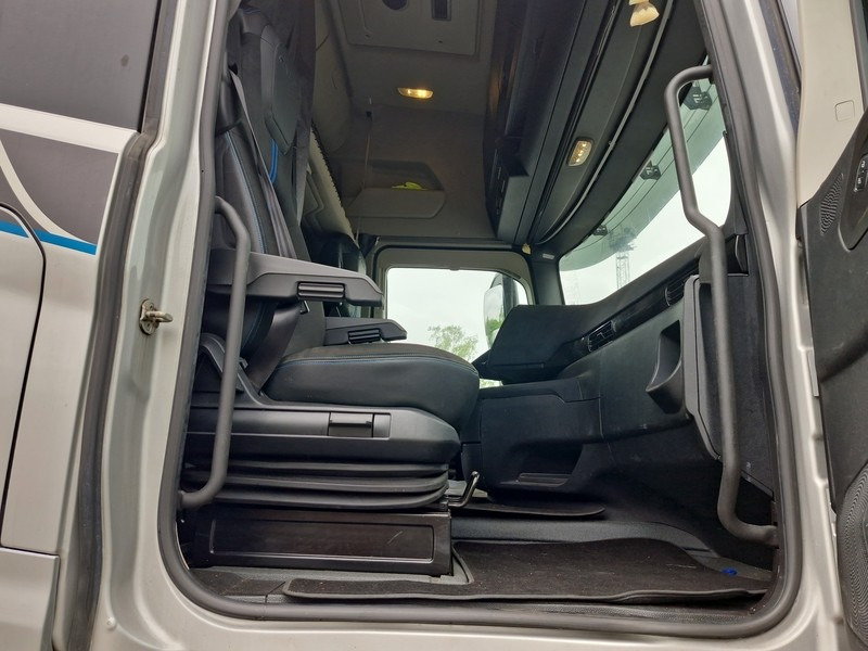 FORD F-MAX CIĄGNIK SIODŁOWY - Тягач: фото 4 FORD F-MAX CIĄGNIK SIODŁOWY - Тягач: фото 4