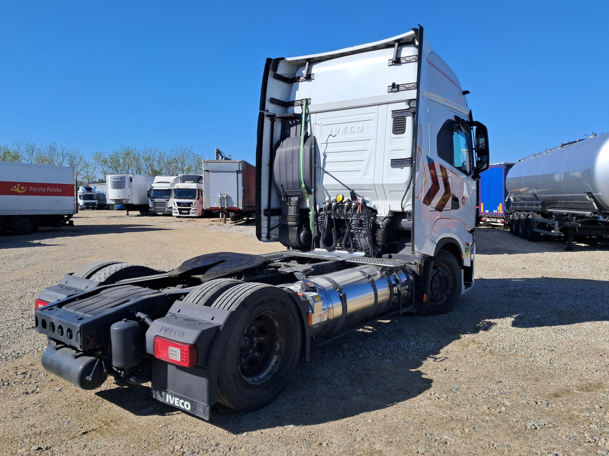 IVECO AS440ST/FP LT LNG CIĄGNIK SIODŁOWY - Тягач: фото 5 IVECO AS440ST/FP LT LNG CIĄGNIK SIODŁOWY - Тягач: фото 5