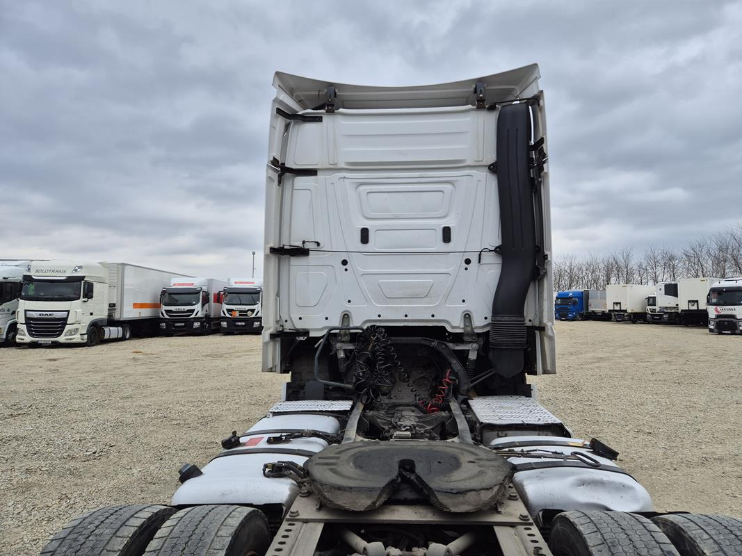 MERCEDES BENZ ACTROS 1845 CIĄGNIK SIODŁOWY - Тягач: фото 5 MERCEDES BENZ ACTROS 1845 CIĄGNIK SIODŁOWY - Тягач: фото 5