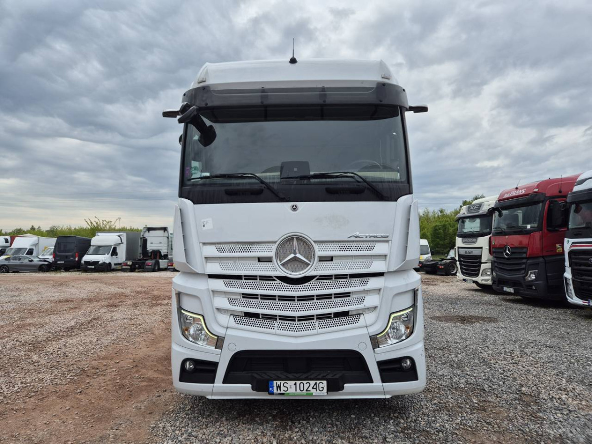 MERCEDES BENZ ACTROS 1845 CIĄGNIK SIODŁOWY - Тягач: фото 3 MERCEDES BENZ ACTROS 1845 CIĄGNIK SIODŁOWY - Тягач: фото 3