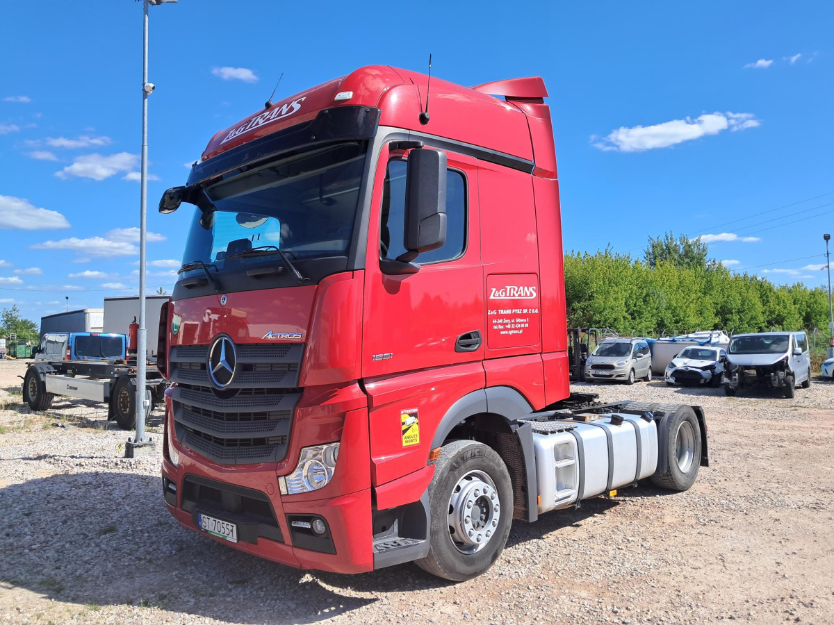 MERCEDES BENZ ACTROS CIĄGNIK SIODŁOWY - Тягач: фото 2 MERCEDES BENZ ACTROS CIĄGNIK SIODŁOWY - Тягач: фото 2