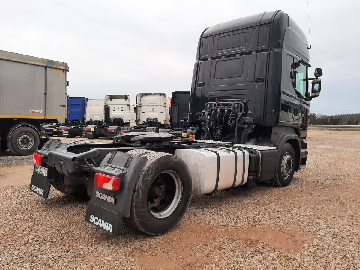 SCANIA R450 CIĄGNIK SIODŁOWY - Тягач: фото 4 SCANIA R450 CIĄGNIK SIODŁOWY - Тягач: фото 4