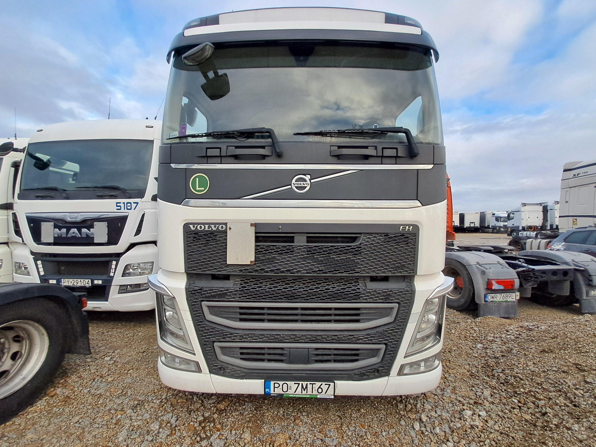 VOLVO FH 460 CIĄGNIK SIODŁOWY - Тягач: фото 3 VOLVO FH 460 CIĄGNIK SIODŁOWY - Тягач: фото 3