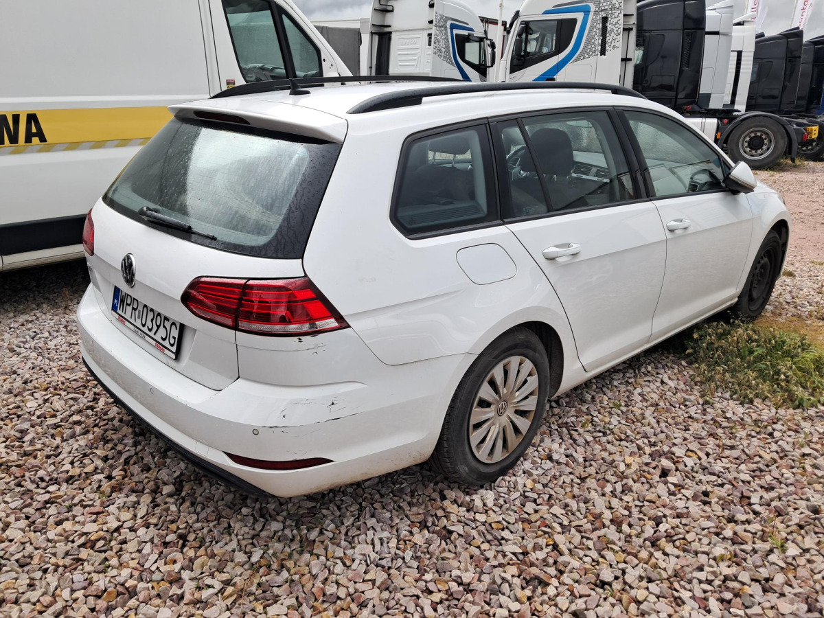 VOLKSWAGEN GOLF KOMBI - Легковой автомобиль: фото 4 VOLKSWAGEN GOLF KOMBI - Легковой автомобиль: фото 4