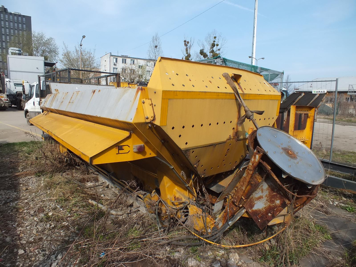 Zabudowa piaskarki ECON CMZCMCB - 2004 - 5m3 - Hydromotor - Разбрасыватель песка/ Соли: фото 1 Zabudowa piaskarki ECON CMZCMCB - 2004 - 5m3 - Hydromotor - Разбрасыватель песка/ Соли: фото 1