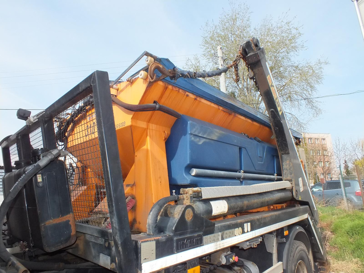 Zabudowa piaskarki SCHMIDT STRATOS B40-36 - 2000 - 4m3 - Zasilanie z pojazdu - Разбрасыватель песка/ Соли: фото 4 Zabudowa piaskarki SCHMIDT STRATOS B40-36 - 2000 - 4m3 - Zasilanie z pojazdu - Разбрасыватель песка/ Соли: фото 4