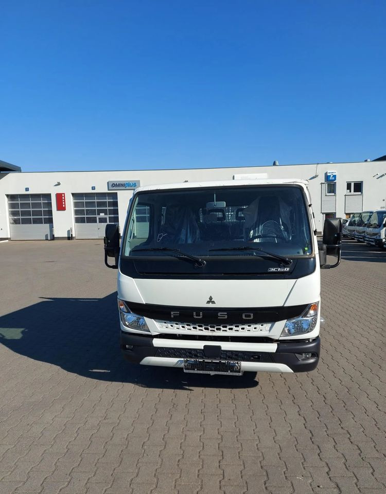 FUSO Canter 3C15D skrzynia - Мусоровоз: фото 3 FUSO Canter 3C15D skrzynia - Мусоровоз: фото 3