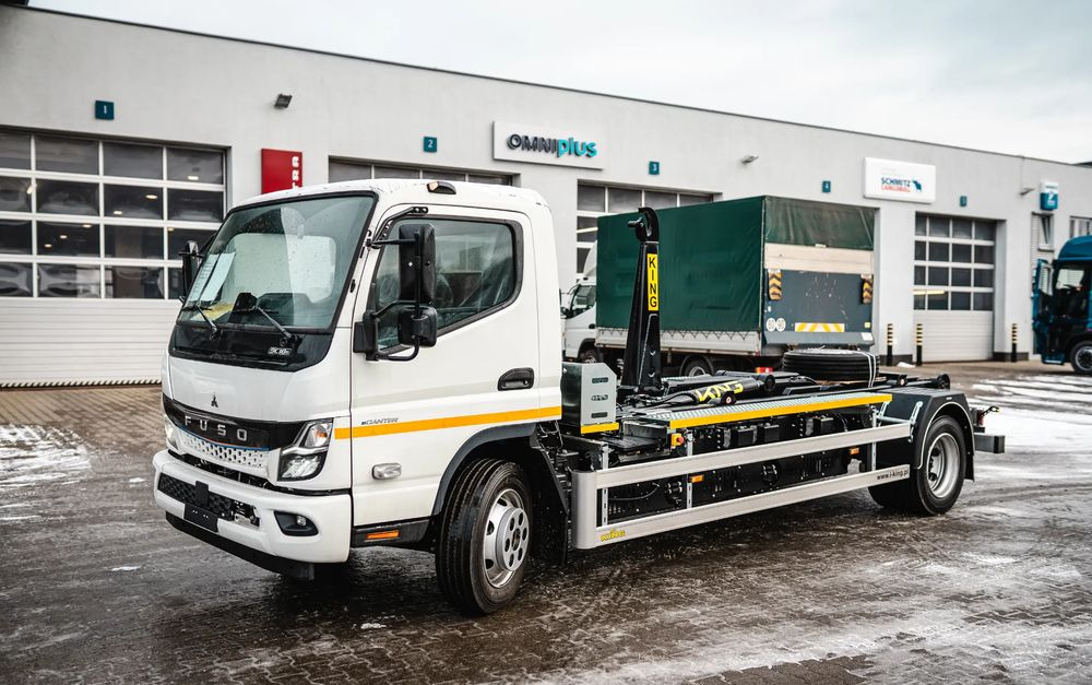 FUSO eCanter 9C18 Elektryczny Hakowiec - Мусоровоз: фото 3 FUSO eCanter 9C18 Elektryczny Hakowiec - Мусоровоз: фото 3