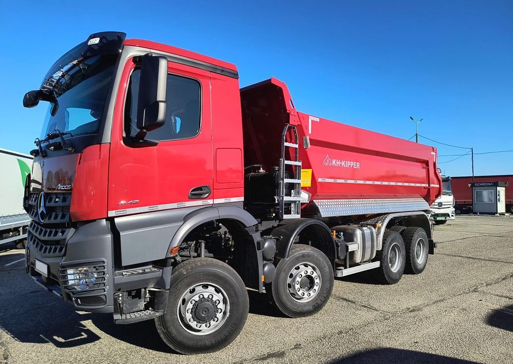 Mercedes-Benz Arocs 4142 AK 8x6 - Самосвал: фото 1 Mercedes-Benz Arocs 4142 AK 8x6 - Самосвал: фото 1