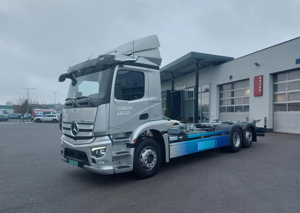 Mercedes-Benz eActros 400 6x2 BDF Elektryczny - Лесовоз, Электрогрузовик: фото 5 Mercedes-Benz eActros 400 6x2 BDF Elektryczny - Лесовоз, Электрогрузовик: фото 5