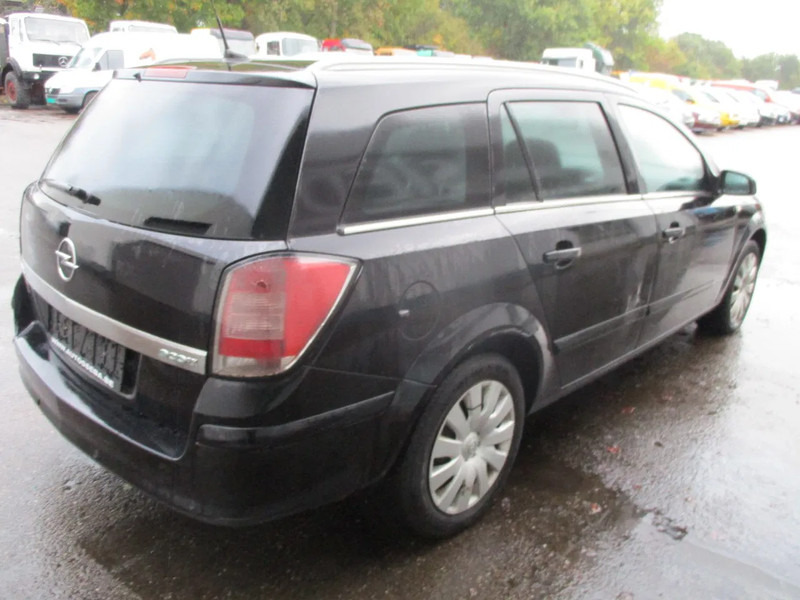 Opel Astra 1.7 CDTI , NOT RUNNING , Navi , Airco , lederen bekleding - Легковой автомобиль: фото 3 Opel Astra 1.7 CDTI , NOT RUNNING , Navi , Airco , lederen bekleding - Легковой автомобиль: фото 3