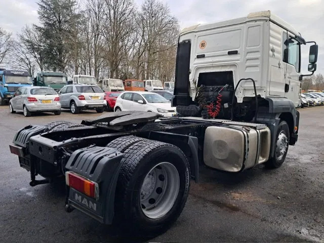 MAN TGA 410 / 18-413 , Euro 3 , Airco - Тягач: фото 3 MAN TGA 410 / 18-413 , Euro 3 , Airco - Тягач: фото 3