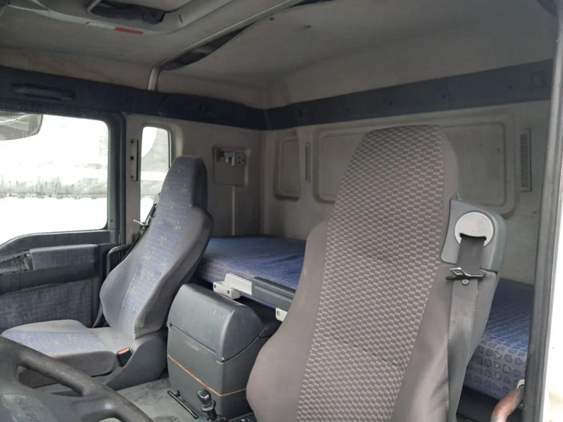 Тягач MAN TGA 410 / 18-413 , Euro 3 , Airco: фото 13