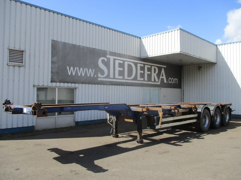 Wielton NS34P, container trailer , 3 ROR axle , Drum brakes , Air suspension - Полуприцеп-контейнеровоз/ Сменный кузов: фото 1 Wielton NS34P, container trailer , 3 ROR axle , Drum brakes , Air suspension - Полуприцеп-контейнеровоз/ Сменный кузов: фото 1