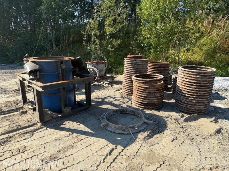 Строительное оборудование 1980 Elmas Støpeutstyr Betongrør diameter 650 mm og høyde 10-100 cm.: фото 1