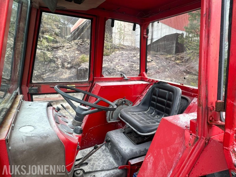 Трактор 1985 Massey Ferguson 250: фото 9