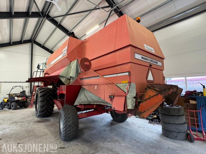 1996 Massey Ferguson MF 34 skurtresker - Зерноуборочный комбайн: фото 3 1996 Massey Ferguson MF 34 skurtresker - Зерноуборочный комбайн: фото 3