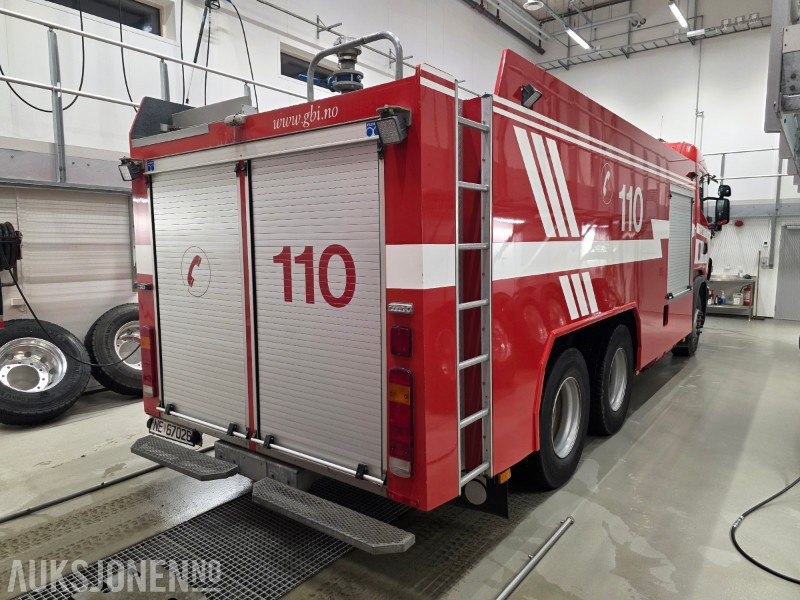 1996 Scania R144 brannbil - Пожарная машина: фото 4 1996 Scania R144 brannbil - Пожарная машина: фото 4