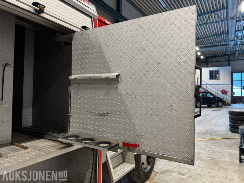 Пожарная машина 1997 Mercedes-Benz 1124 Af/36 4X4 brannbil registrert som motorredskap med kun 29540 km: фото 19 Пожарная машина 1997 Mercedes-Benz 1124 Af/36 4X4 brannbil registrert som motorredskap med kun 29540 km: фото 19