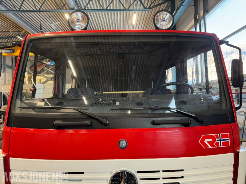 Пожарная машина 1997 Mercedes-Benz 1124 Af/36 4X4 brannbil registrert som motorredskap med kun 29540 km: фото 13 Пожарная машина 1997 Mercedes-Benz 1124 Af/36 4X4 brannbil registrert som motorredskap med kun 29540 km: фото 13