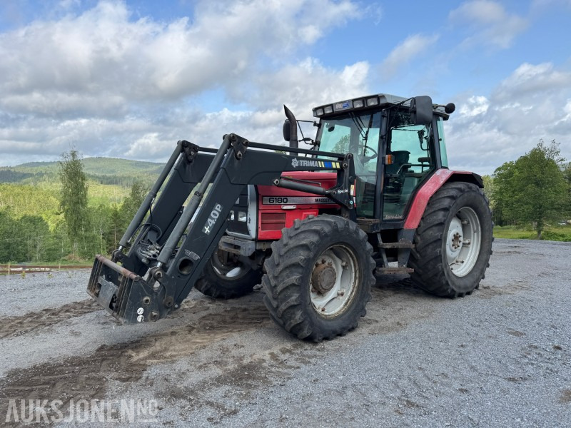 1998 Massey Ferguson 6180 Traktor med frontlaster og vendegir - Трактор: фото 1 1998 Massey Ferguson 6180 Traktor med frontlaster og vendegir - Трактор: фото 1