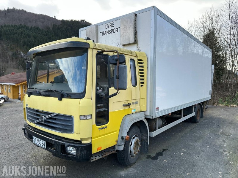 2000 Volvo FL 608 Dyretransport Repobjekt - Грузовик бортовой/ Платформа: фото 1 2000 Volvo FL 608 Dyretransport Repobjekt - Грузовик бортовой/ Платформа: фото 1