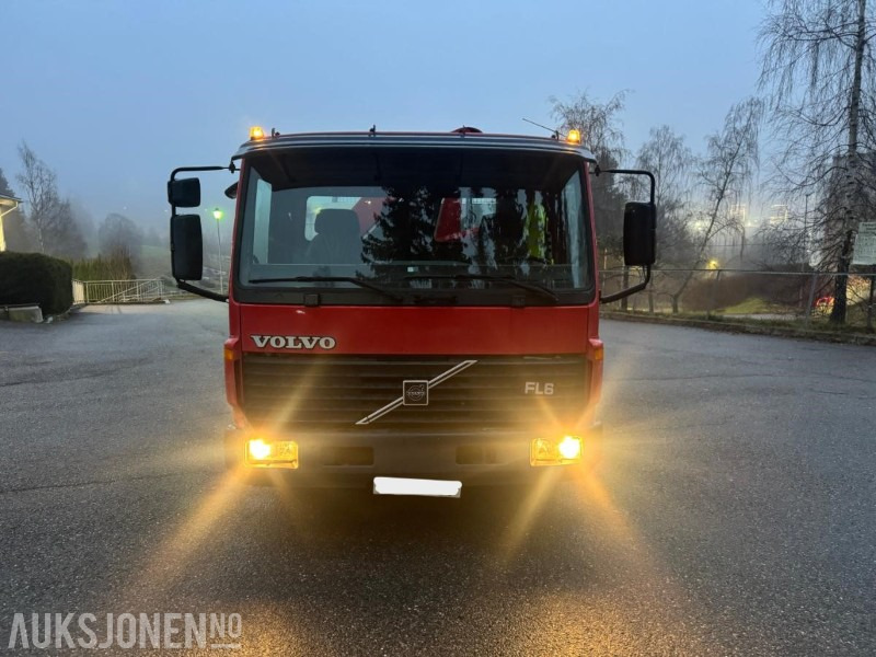 2000 Volvo FL611 med kran og plan KUN 98.766km EU OK TIL 09.12.2026 - Автоманипулятор: фото 3 2000 Volvo FL611 med kran og plan KUN 98.766km EU OK TIL 09.12.2026 - Автоманипулятор: фото 3