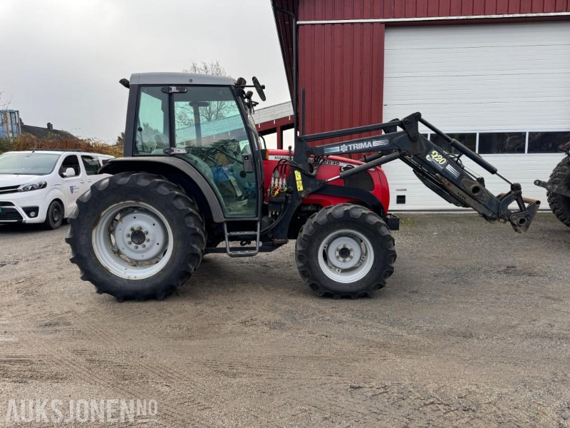 2001 Massey Ferguson 2230-4 m/Trima 320 Professional laster, 1171 timer, servicehistorikk, fremstår som godt vedlikeholdt - Трактор: фото 3 2001 Massey Ferguson 2230-4 m/Trima 320 Professional laster, 1171 timer, servicehistorikk, fremstår som godt vedlikeholdt - Трактор: фото 3