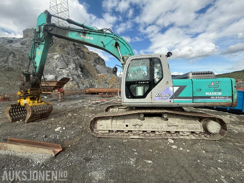 2002 Kobelco Sk250nlc-6 - GRAVEMASKIN - Экскаватор: фото 1 2002 Kobelco Sk250nlc-6 - GRAVEMASKIN - Экскаватор: фото 1