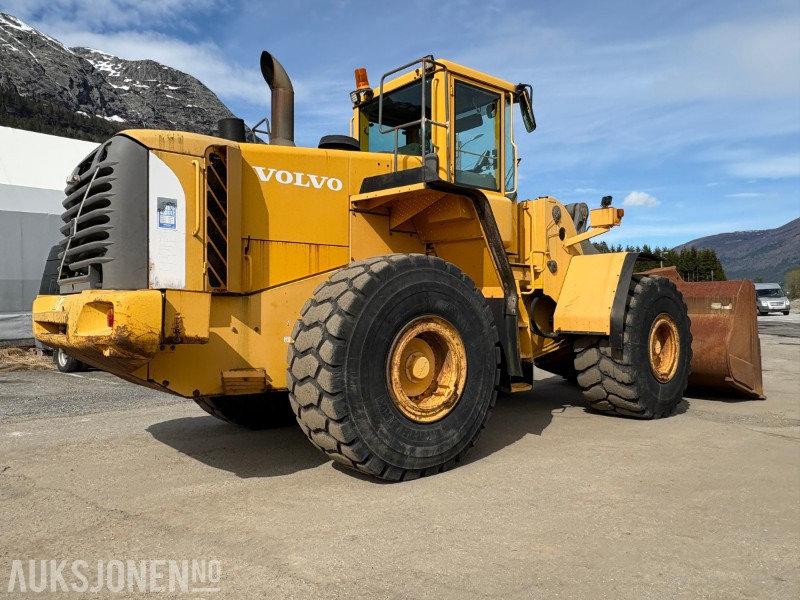 2002 Volvo L150E - 15 177 motortimer - leveres med ny sertifisering - Колёсный погрузчик: фото 3 2002 Volvo L150E - 15 177 motortimer - leveres med ny sertifisering - Колёсный погрузчик: фото 3
