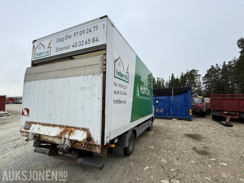 2004 Mercedes Benz Atego 815 C1 lett lastebil - Грузовик с закрытым кузовом: фото 5 2004 Mercedes Benz Atego 815 C1 lett lastebil - Грузовик с закрытым кузовом: фото 5